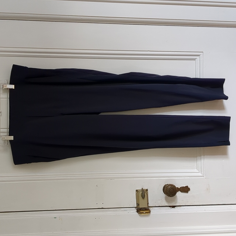 10 Athleta Navy Blue Brooklyn Ankle Pant Activewear Athletic Athleisure Solid